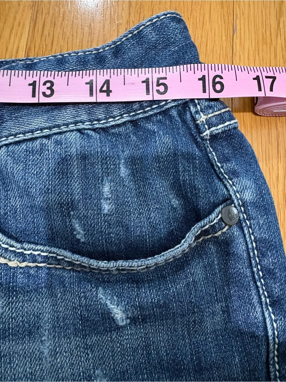BKE Denim Hannah Cuffed Denim Shorts Size 30